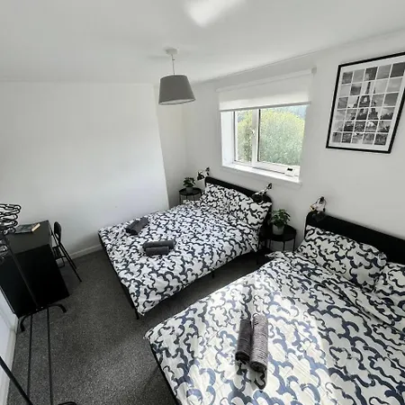 Clydebank Brand New 3Bdr Home, Glasgow Exterior photo