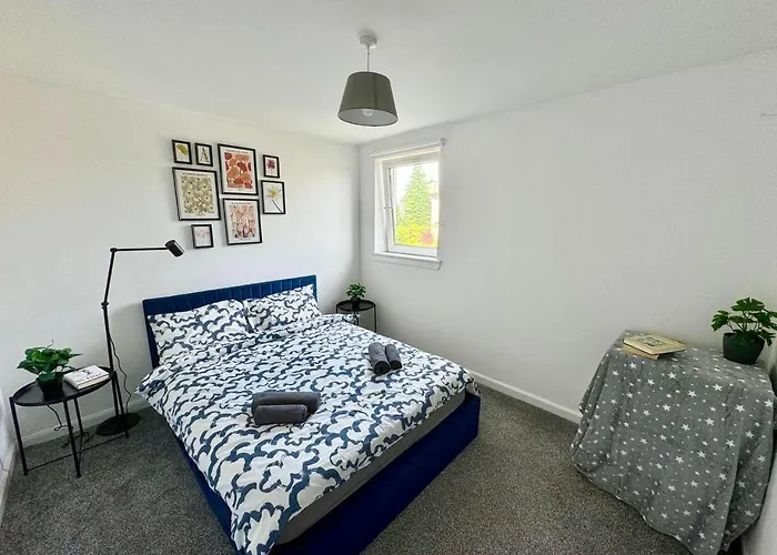 Clydebank Brand New 3Bdr Home, Glasgow