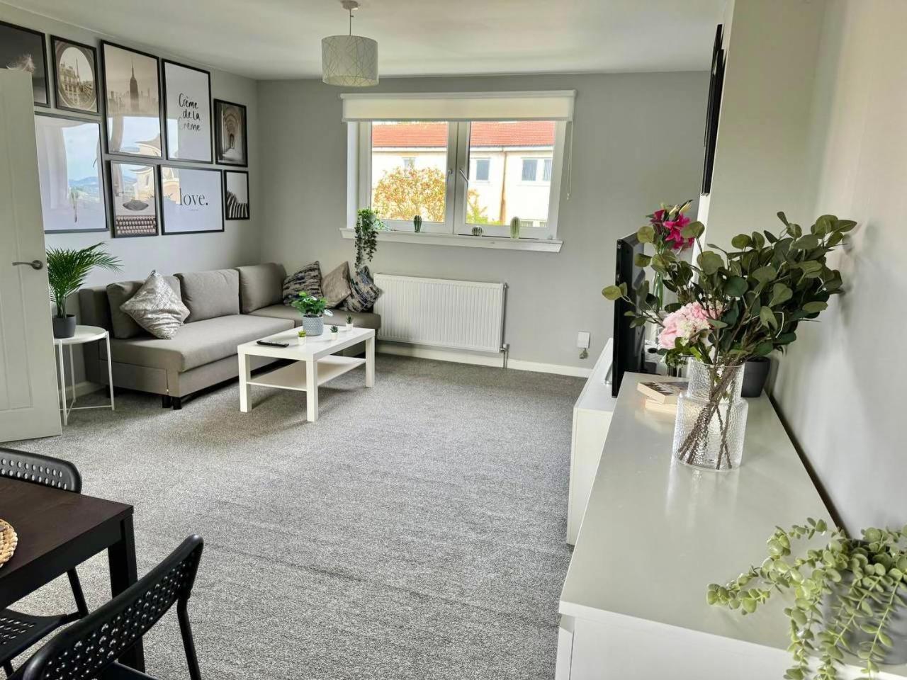 Brand New 3bdr Home, Glasgow Clydebank