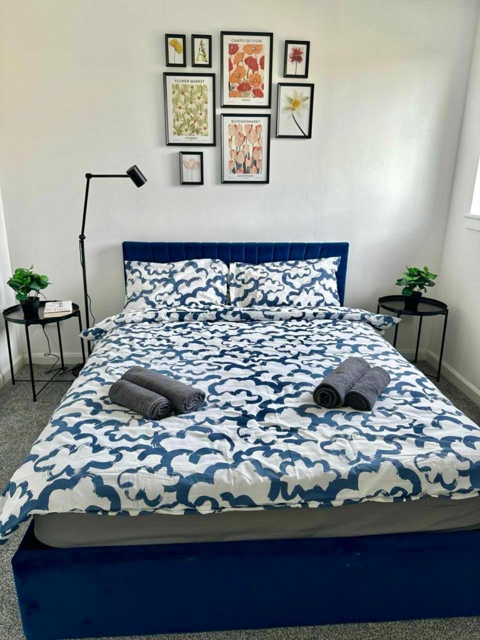 Brand New 3bdr Home, Glasgow Holiday home *
